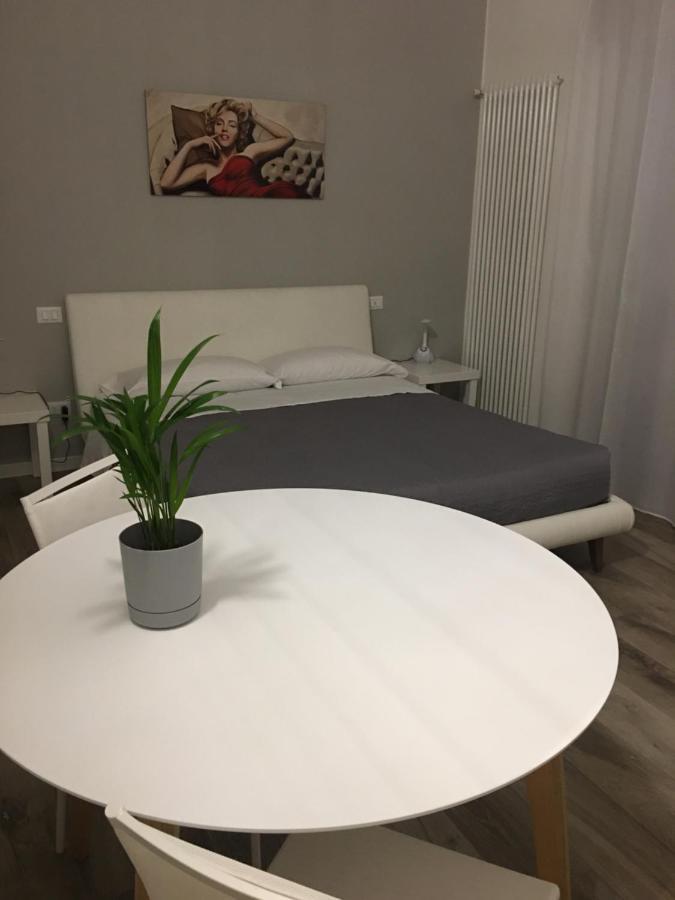 Relax & Emozioni Rooms Valeggio sul Mincio Eksteriør billede