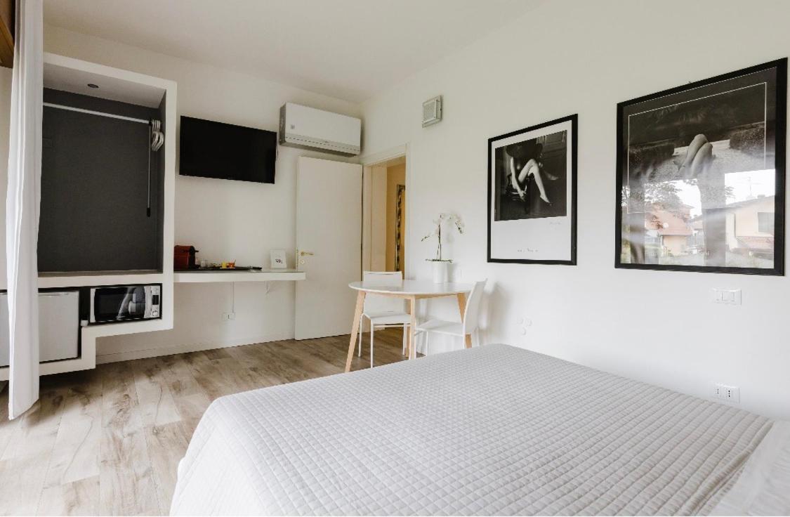 Relax & Emozioni Rooms Valeggio sul Mincio Eksteriør billede